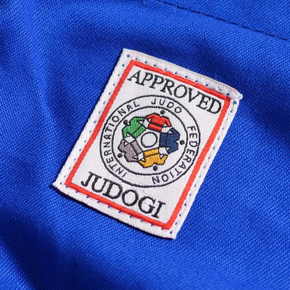 Judo-gi KuSakura Taisho JNV - 750g -IJF – Bleu