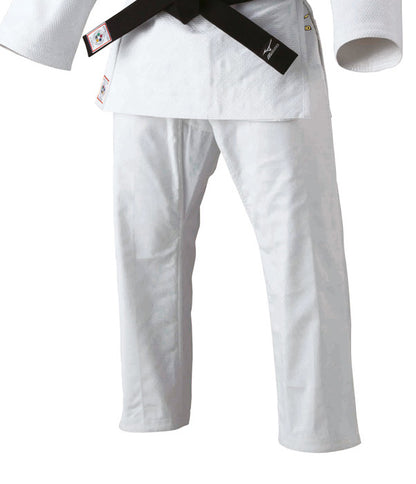 Judo-gi MIZUNO YUSHO IJF 750G blanc